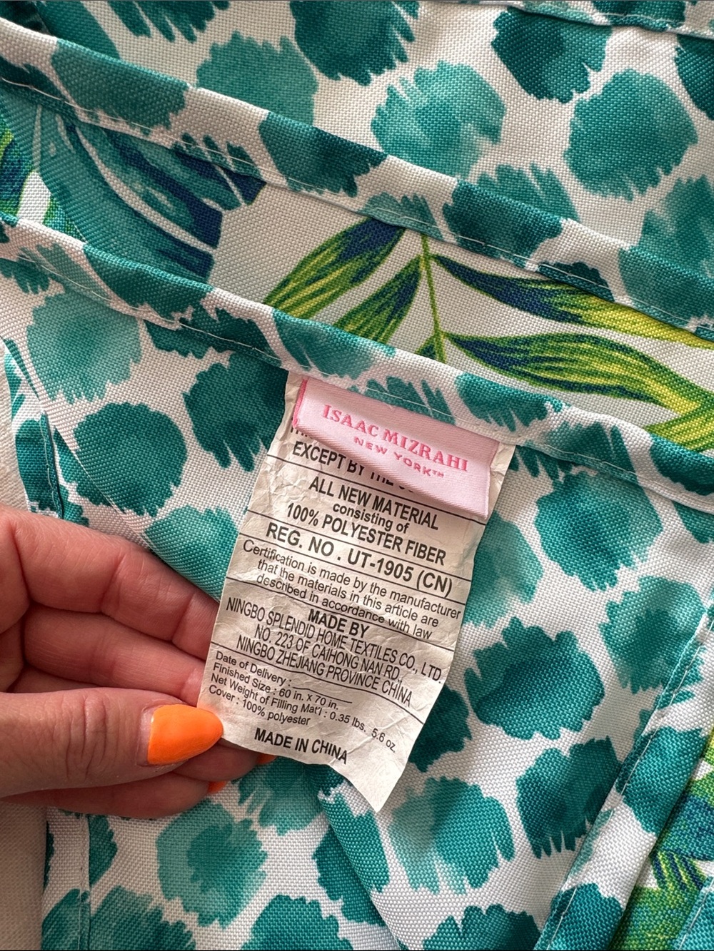 π΄ EUC Isaac Mizrahi Reversible Beach Blanket with Carry Bag β 60β x 70β - Picture 3 of 7